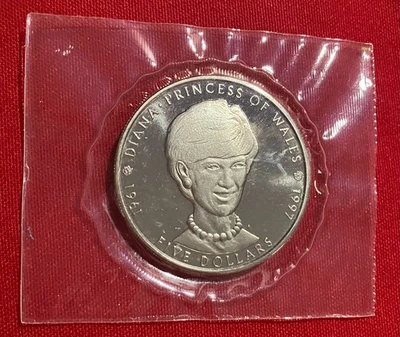 Moneda conmemorativa de 5 dólares de la princesa Diana de Gales 1997 Islas Marshall cinco dólares Foto 1 de 2