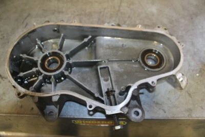 Polaris RMK Assault 800 Track 2010 caja de cadena interior cubierta de cadena #16929 Foto 1 de 4