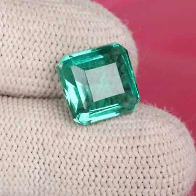 6 Carat Square Cut Dark Green Color Lab Created Amethyst Gemstone For Jewelry - Image 1 of 4