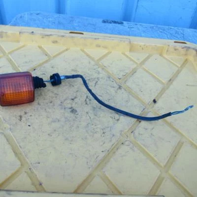 Honda CBR 600 F 1990 OEM LUZ DE GIRO TRASERA IZQUIERDA INDICADOR Foto 1 de 4