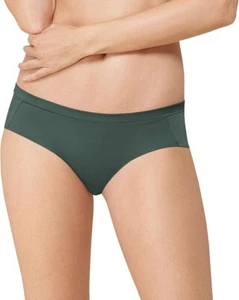 UK 14 - New Triumph 'Body Make-Up Soft Touch Hipster' Brief UK Size 14 (USA L) - Picture 1 of 1