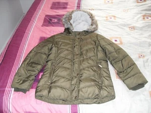 Coat With Hood In Green From Primark. Girls Size - 10/11 Years ( 146cm ). - Picture 1 of 9