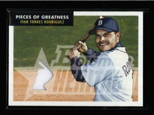 IVAN RODRIGUEZ 2007 BOWMAN HERITAGE PIECES OF GREATNESS USED WORN JERSEY AN1809