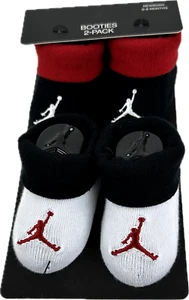 Nike Baby 2 Pk Blanco Negro Tobillo Algodón Jordan Jumpman Logo Botines Conjunto 0-6 MO - Imagen 1 de 1