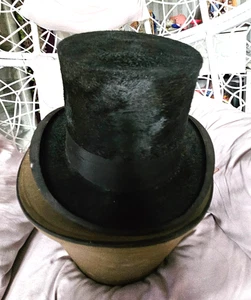 Schöner alter Zylinder mit einfacher Hutschachtel.. - Bild 1 von 8