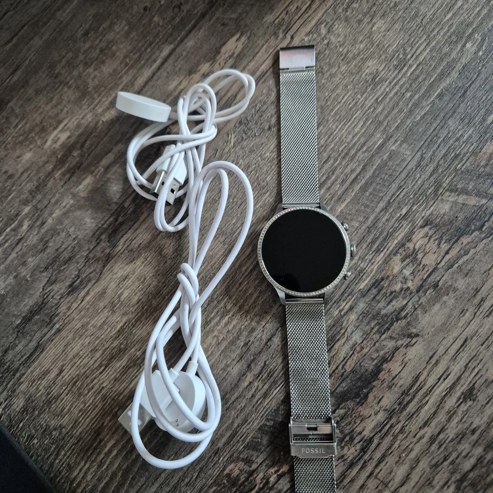 Fossil Gen 6 FTW6083 42mm Edelstahlgehäuse mit Edelstahlarmband - Silber... - Bild 1 von 1