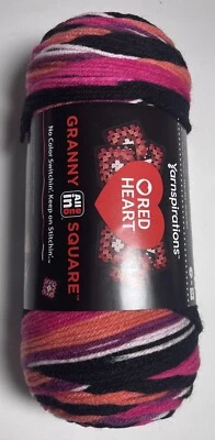 HILO CUADRADO CORAZÓN ROJO ABUELA. 1 Pk. NEGRO - CÓDIGO CLAVEL Foto 1 de 4