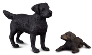 Schwarze Labrador Retriever Hund und Welpe Spielzeug Modellfiguren von CollectA - Bild 1 von 3