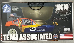 Team Associated 1/10 RC10 Classic Jay Halsey Edition 2WD Off-Road Buggy Kit 6008 - Picture 1 of 5