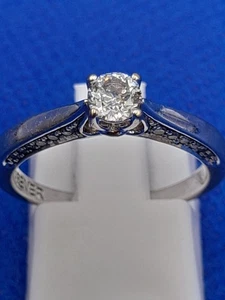 H Samuels 0.40CT FOREVER DIAMOND 18CT White Gold Ring Sz L.5 / M 3.5g Box & Cert - Picture 1 of 14