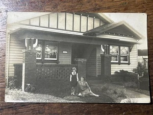 C 1920 s Californian Bungalow house deco architecture Australia Postcard family - Picture 1 of 4