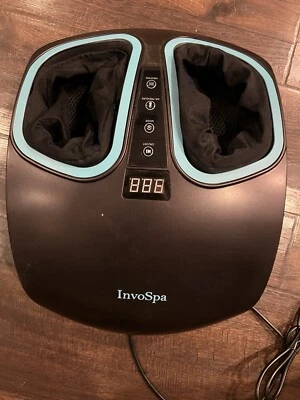 Máquina masajeadora de pies InvoSpa Shiatsu con calor masaje eléctrico de amasado profundo Foto 1 de 2
