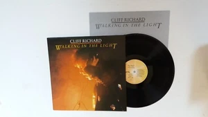 Cliff Richard - Walking In The Light LP AUTOGRAPHED + Lyric Sheet - Mint - Picture 1 of 5