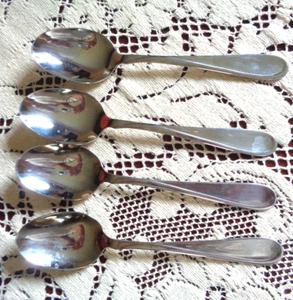 4 ELEGANT ONEIDA SILVER “FLIGHT-RELIANCE” PATT, OVAL SOUP SPOONS-STAINLESS STEEL - Picture 1 of 4