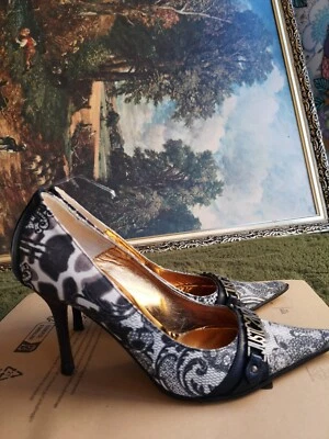 ¡Tacones asesinos Just Cavalli! 38. Exc.  cndn. Hardley tocado. Marrón Beige Bronce Foto 1 de 4