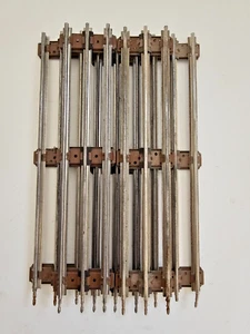 LIONEL SPUR O S9 ZOLL GLEIS RÖHRENGLEIS 3 SCHIENEN 3 SCHWELLEN SET 5 STÜCK 027 - Bild 1 von 5