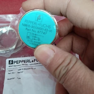 NBB15-30GM30-E2-V1 For Pepperl+Fuchs New Sensor Free Shipping - Picture 1 of 5