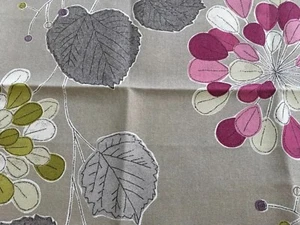 Fabric Remnant Harlequin Kerria Seedheads Floral Craft - Picture 1 of 6