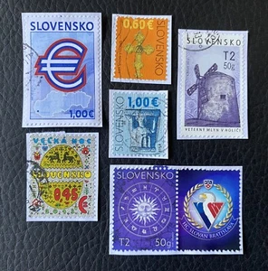 Lot de 6 timbres de Slovaquie années diverses - encore sur fragment M93 - Foto 1 di 1