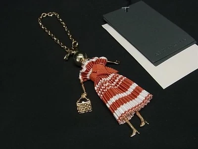 ANTEPRIMA Muñeca Llavero Bolso Dije Dorado y Naranja SA Usado Foto 1 de 4