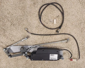 Arjo Sara 3000 Beinspreizer Baugruppe mit Linak Stellantrieb geprüft - Bild 1 von 3