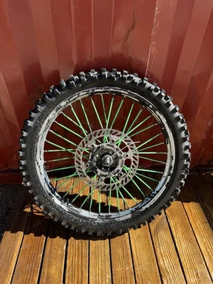 Conjunto de buje de llanta delantera Kawasaki KDX220 KDX220R 1997-2005 Foto 1 de 4