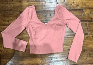 Lululemon Long Sleeve Top Size 6 - Picture 1 of 3