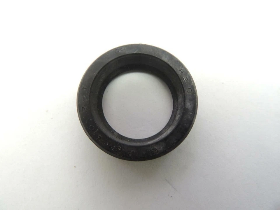 93101-20008-00 NOS Sello de aceite Yamaha AT1E AT1M CT1 RT1 YA6 DT1MX TY250A S130o Foto 1 de 1