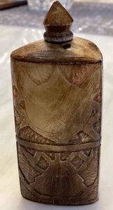 Antike 3-seitig geschnitzte Speckstein Schnupftabakflasche - Bild 1 von 10