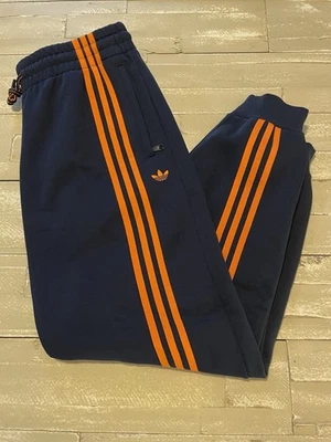 Joggers de lã femininas tamanho médio Adidas Originals anos 70 JN8282 noite índigo - Imagem 1 de 3