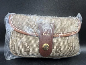 Dooney & Bourke Brown  / Amber Flap Wristlet Classic Monogram New In Package - Picture 1 of 11