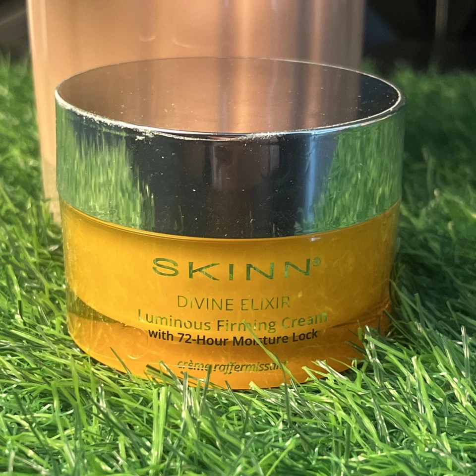 Creme reafirmador luminoso Skinn Divine Elixir - Imagem 1 de 2