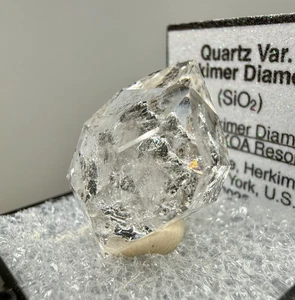 5.58 g A Grade Herkimer Diamond w/ Hydrocarbon, Rainbows, Sharp Terminations! - Picture 1 of 19