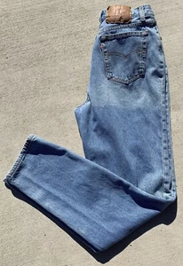 Jeans Levis 501 Vintage Botón Mosca Hecho en EE. UU. Pierna Cónica Años 90 11 M 28 en Cintura - Imagen 1 de 12