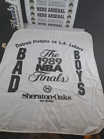1989 NBA Finals Detroit Pistons vs LA Lakers Basketball "Bad Boys" Rally Flag Cover