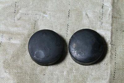 1980 Moto Guzzi V50 II Par Almofada de Montagem de Tanque de Combustível Frontal 3910-3400 - Imagem 1 de 3