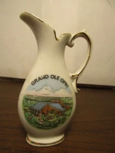 Vintage Souvenir Mini Krug Milchkännchen - Grand Ole Opry - OPRYLAND - NASHVILLE TN - Bild 1 von 6