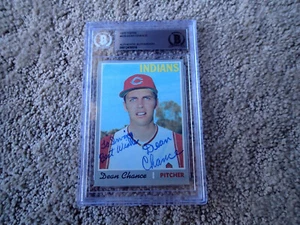 1970 Topps #625 DEAN CHANCE Signed BASEBALL CARD AUTO Beckett Slab - Picture 1 of 1