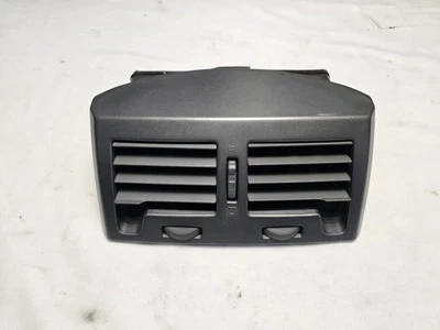 2000 - 2003 Nissan Maxima Front Center Air Vents (OEM) Gray - Изображение 1 из 4