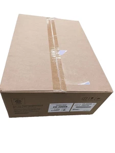 NEW IN BOX UNOPENED TASCAM CD-200SB CD Solid-State Media Player Rack-Mountable - Picture 1 of 2