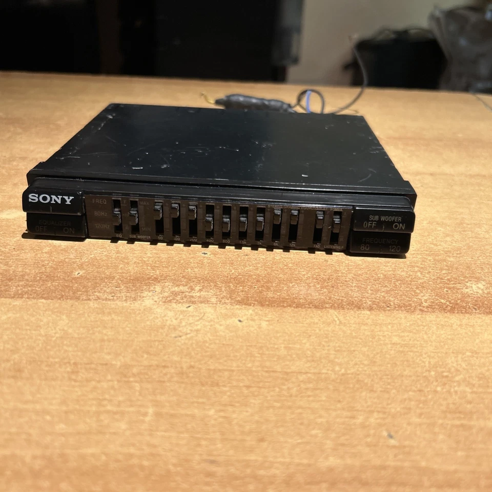 equalizzatore grafico Stereo Per Auto Sony XE - 90MK II  - Immagine 1 di 3