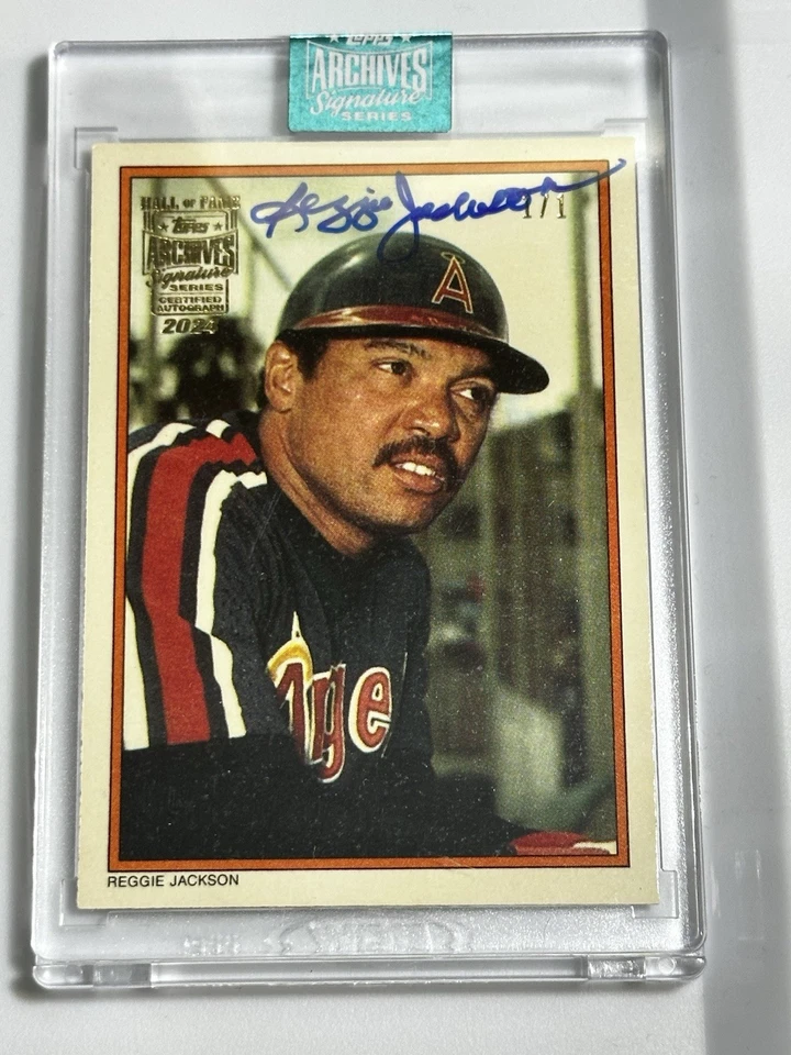 Serie Signature 2024 Topps Archives Reggie Jackson 1/1 Yankees Angels A’s Foto 1 de 2