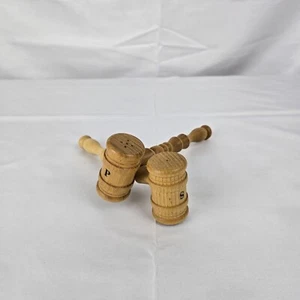 Vintage Wooden Gavels Salt and & Pepper Shakers Set Judges Gavel Wood Mallet VTG - Bild 1 von 12