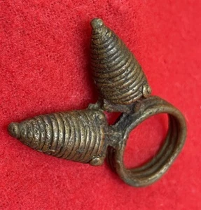 Afrikanische ethnographische Kunst Yoruba Stamm Vintage Bronze Ring ~ Nigeria - Bild 1 von 5