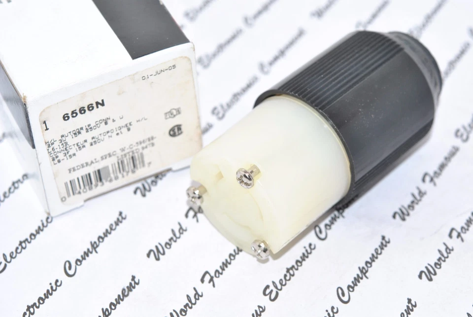 1pcs - COOPER 6566N NEMA L6-15 15A 250V Hart-Lock Locking Connector - Image 1 of 1