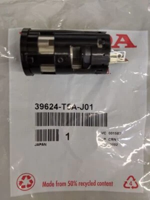 Genuine Honda Power Outlet 39624-T5A-J01 - Image 1 of 3
