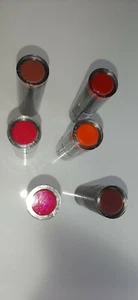 Lotto 6 rossetti lipstick varie tonalità nuovi sigillati labbra SHAKA make up - Foto 1 di 7