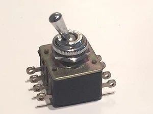 VINTAGE M.C.E CHROM KIPPSCHALTER 4P EIN AUS fba35b - Bild 1 von 1