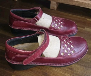 Naot Burgundy Bramble Leather Cut-Out Mary Jane Flats Shoes Size 39 (8.5 Us) - Picture 1 of 11