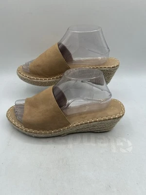 Sandalia Catherine Malandrino Para Mujer Talla 9.5 Beige Gamuza Tacón Bloque Punta Abierta Deslizable Foto 1 de 4